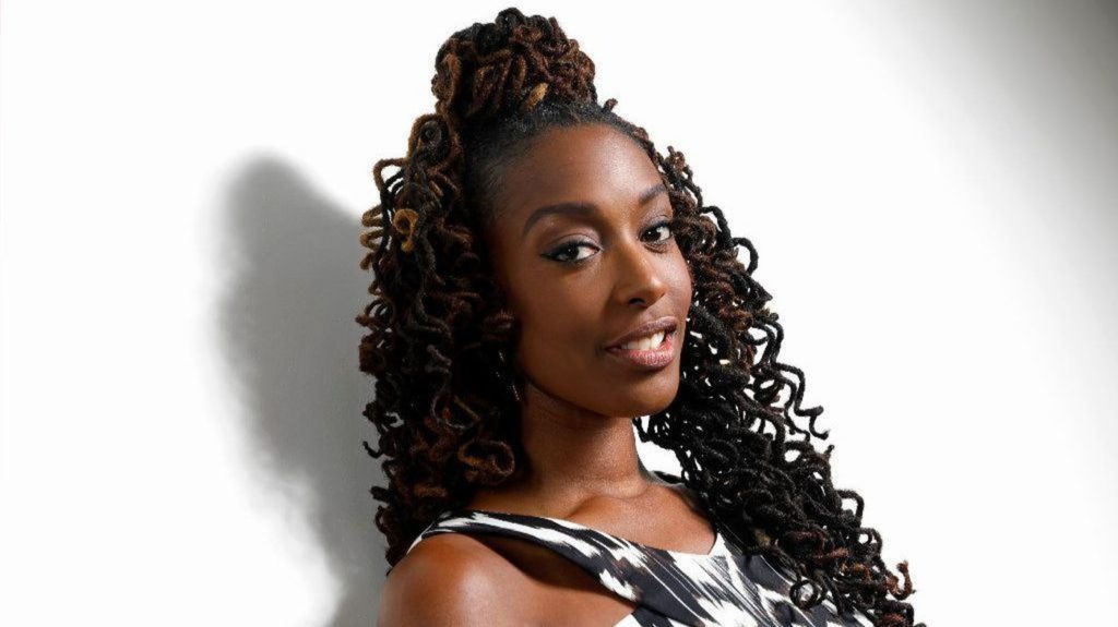 LA Times | Franchesca Ramsey Wants You to Take Beauty Seriously